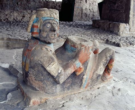 Cuse of the aztec mummy